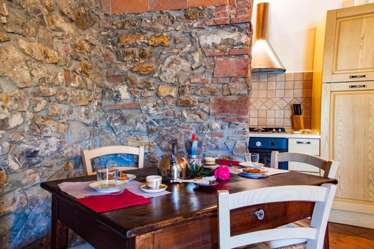 Agriturismo Il Cuscino Nel Pagliaio Campiglia Marittima Buitenkant foto